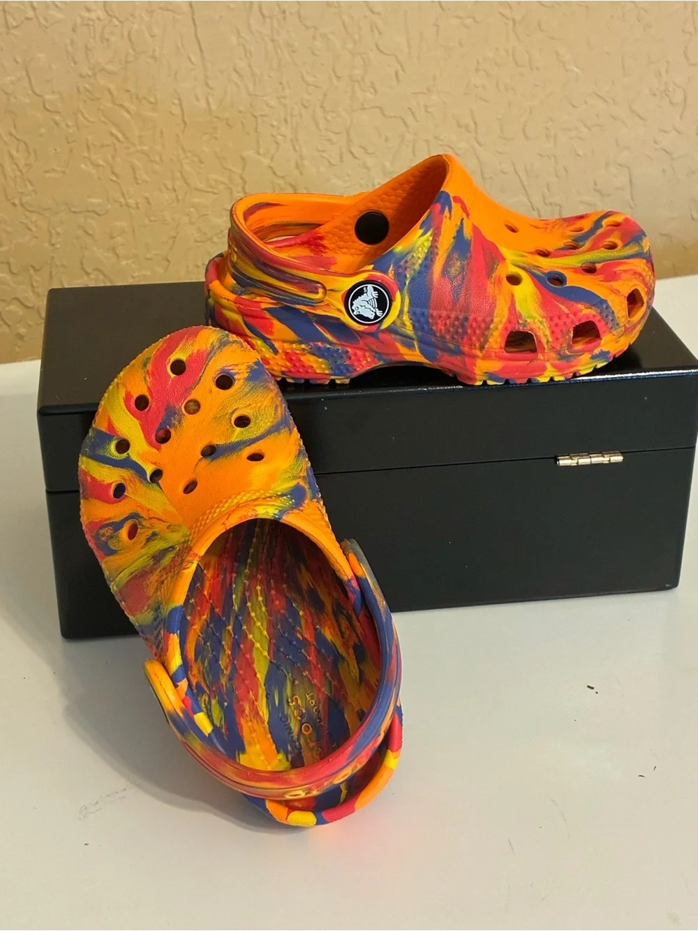CROCS Kids Classic Clog in Orange with Multicolor Swirl -Toddler 8